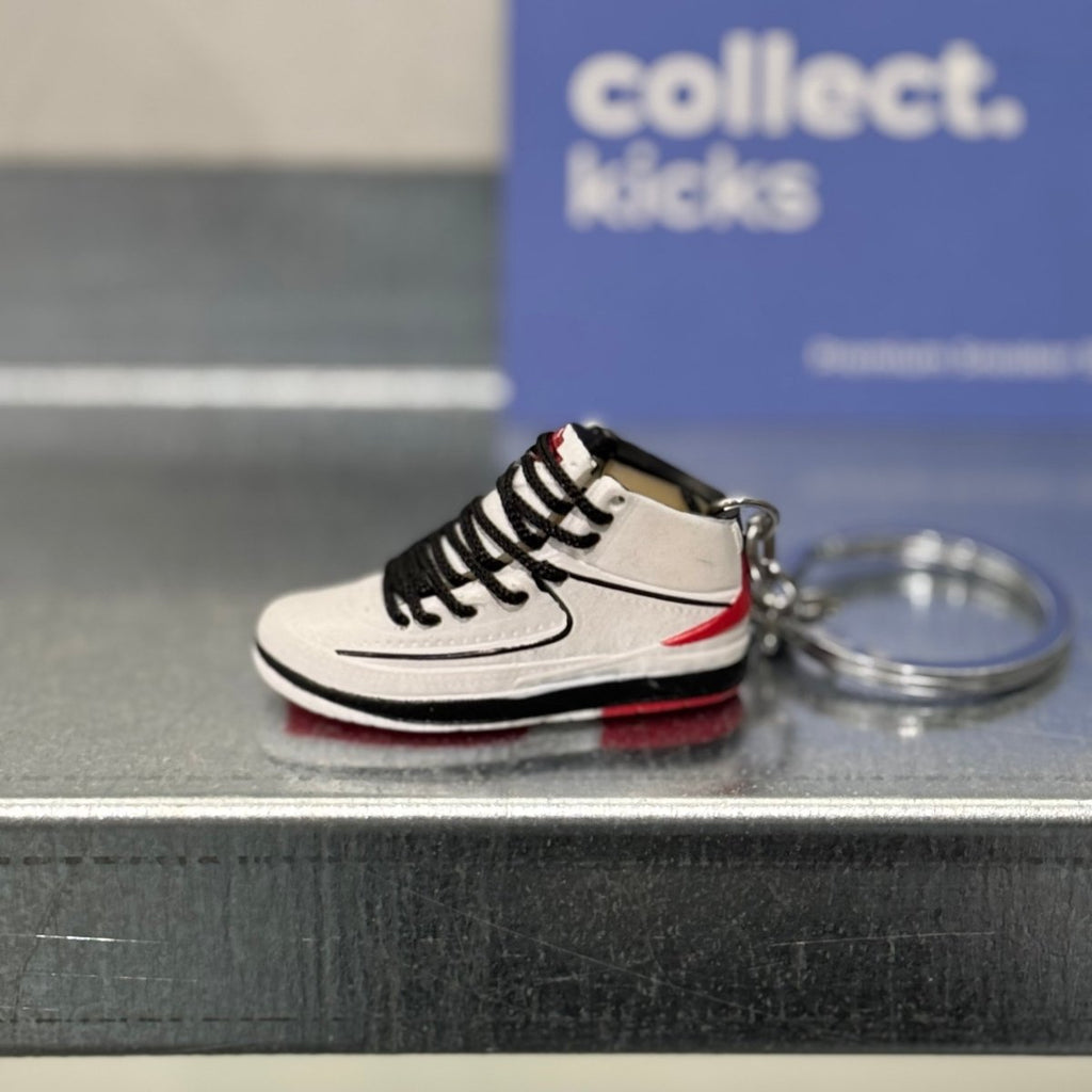 Keychain - Air Jordan 2, 6, 7, 8, 12, 13  – sneaker autêntico da CollectKicks