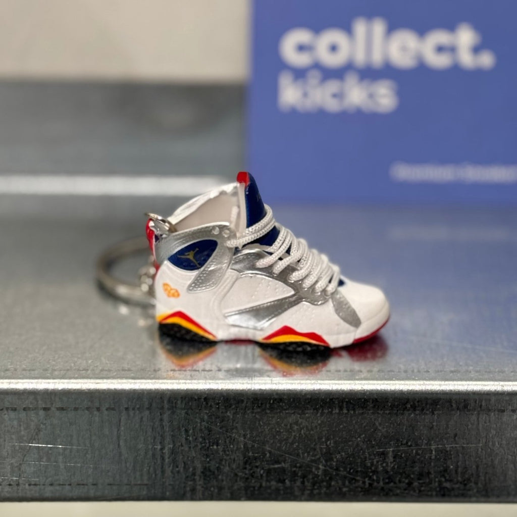 Keychain - Air Jordan 2, 6, 7, 8, 12, 13  – sneaker autêntico da CollectKicks
