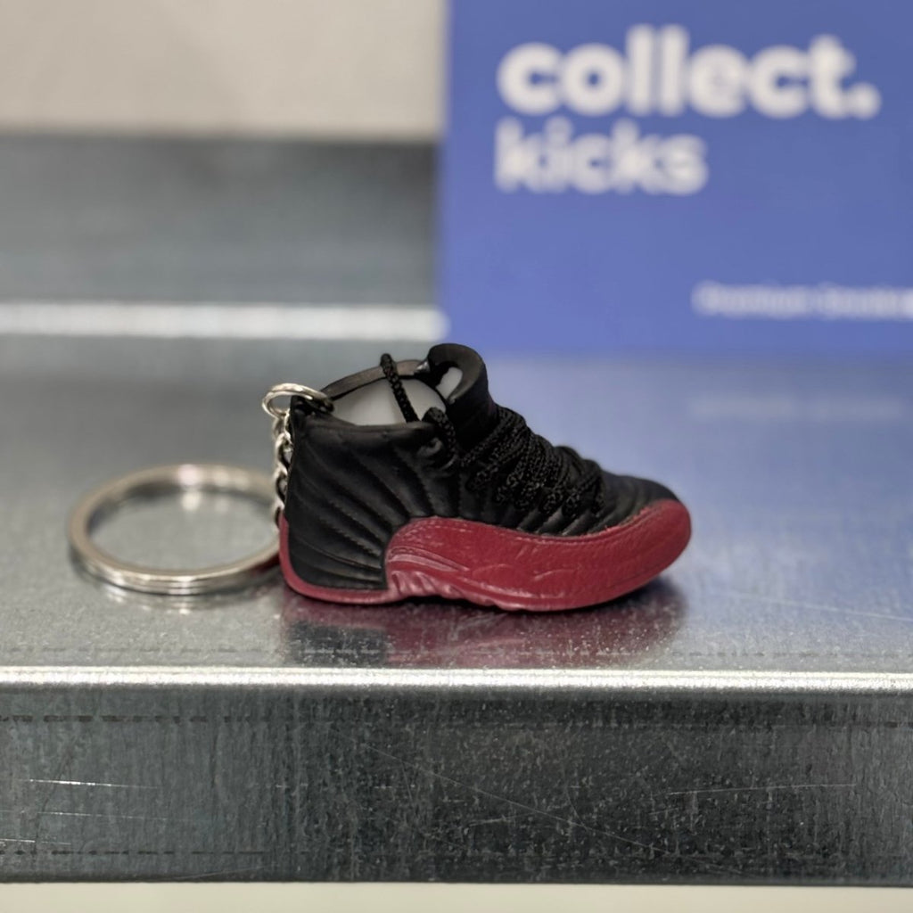 Keychain - Air Jordan 2, 6, 7, 8, 12, 13  – sneaker autêntico da CollectKicks