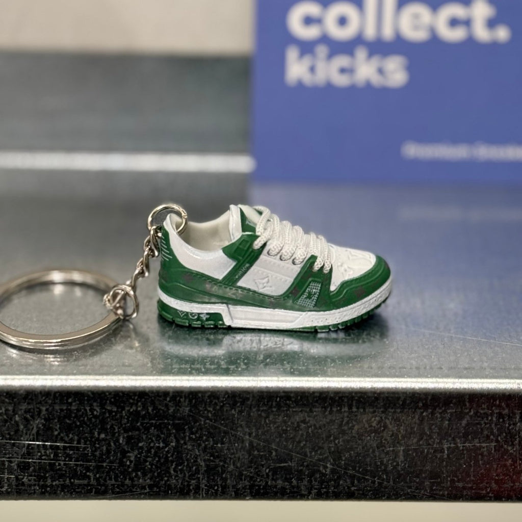 Keychain - LV Trainer Monogram  – sneaker autêntico da CollectKicks