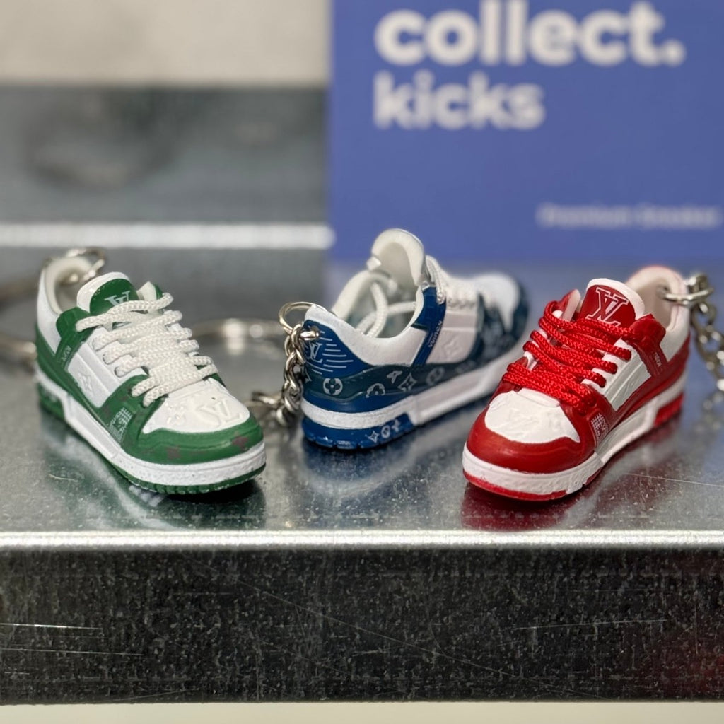 Keychain - LV Trainer Monogram  – sneaker autêntico da CollectKicks