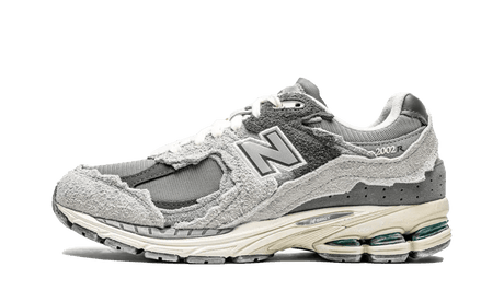 New Balance 2002R Protection Pack Rain Cloud  – sneaker autêntico da CollectKicks