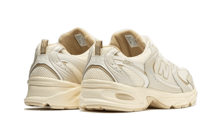 New Balance 530 Beige Angora MR530AA – sneaker autêntico da CollectKicks
