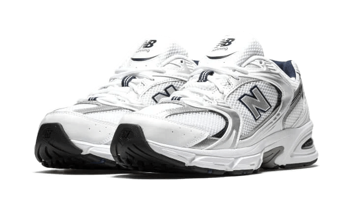New Balance 530 White Silver Navy MR530SG – sneaker autêntico da CollectKicks