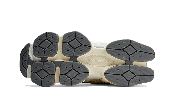 New Balance 9060 Moonbeam Sea Salt  – sneaker autêntico da CollectKicks