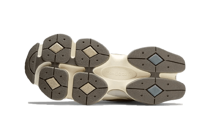 New Balance 9060 Mushroom  – sneaker autêntico da CollectKicks