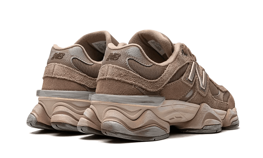 New Balance 9060 Mushroom  – sneaker autêntico da CollectKicks