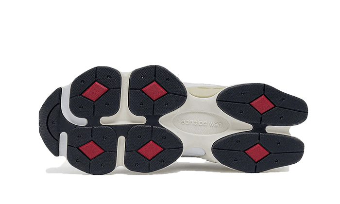 New Balance 9060 Rain Cloud Grey  – sneaker autêntico da CollectKicks