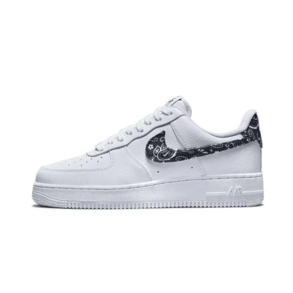 Nike Air Force 1 Low '07 Essential White Black Paisley  – sneaker autêntico da CollectKicks