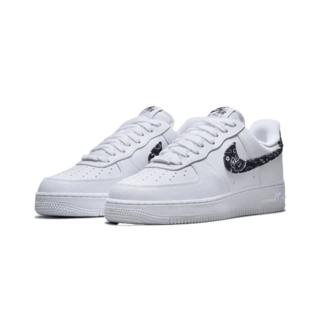 Nike Air Force 1 Low '07 Essential White Black Paisley  – sneaker autêntico da CollectKicks