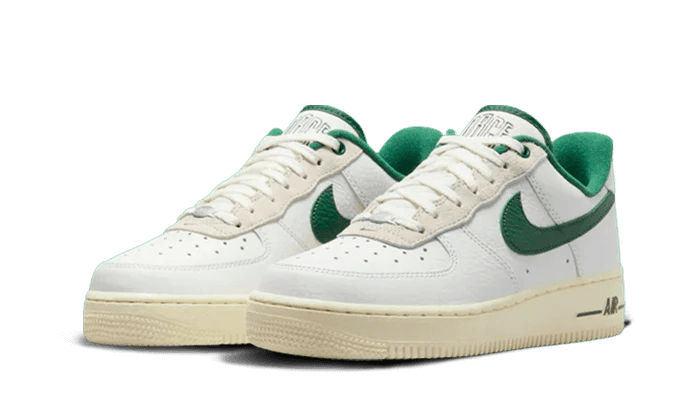 Nike Air Force 1 Low '07 LX Command Force Gorge Green  – sneaker autêntico da CollectKicks