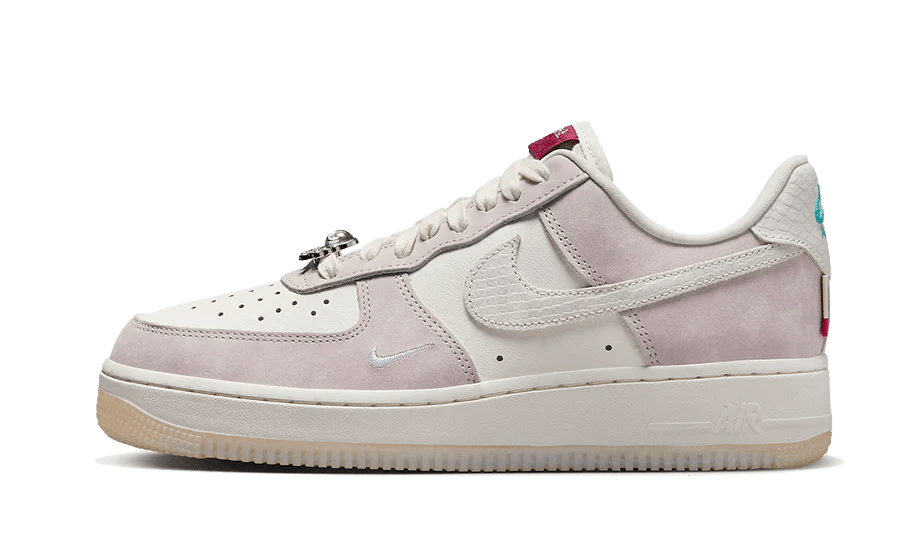 Nike Air Force 1 Low '07 LX Year of the Dragon (2024)  – sneaker autêntico da CollectKicks