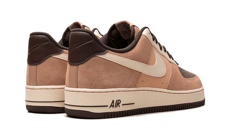 Nike Air Force 1 Low LV8 EMB Hemp Coconut Milk  – sneaker autêntico da CollectKicks