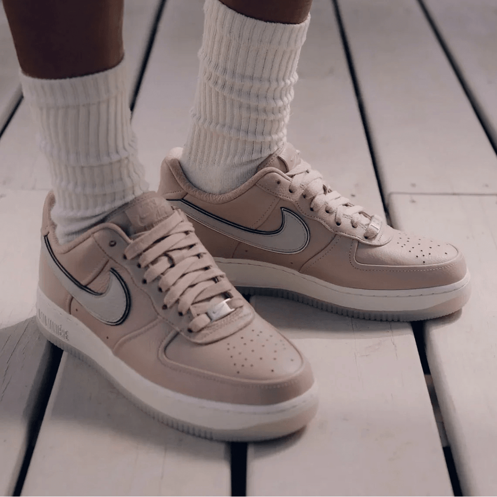 Nike Air Force 1 Low SP A Ma Maniére While You Were Sleeping  – sneaker autêntico da CollectKicks