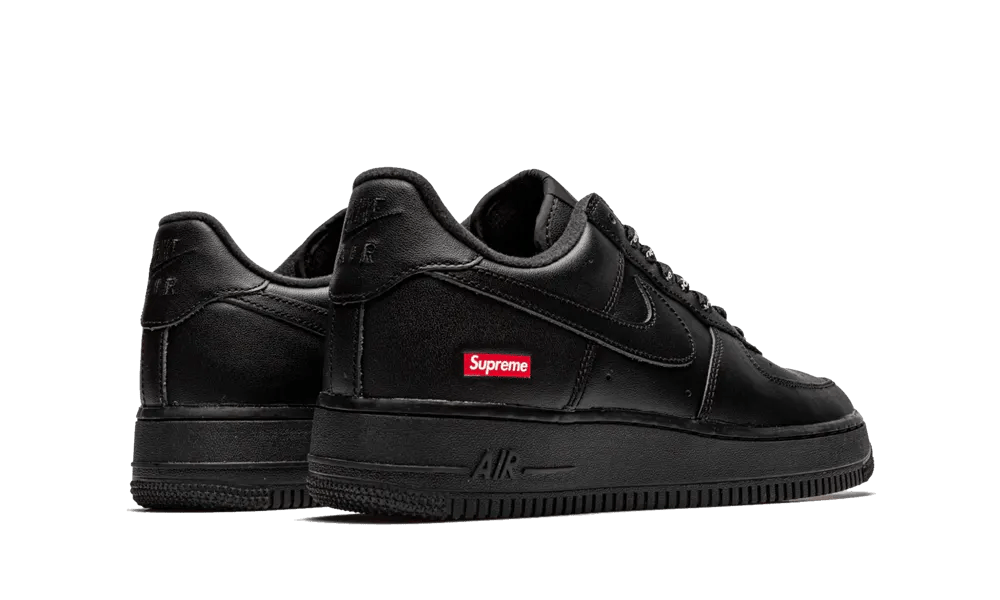 Nike Air Force 1 Low Supreme Black  – sneaker autêntico da CollectKicks