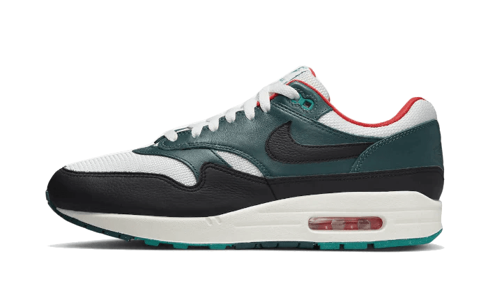 Nike Air Max 1 LeBron James Liverpool F.C.  – sneaker autêntico da CollectKicks
