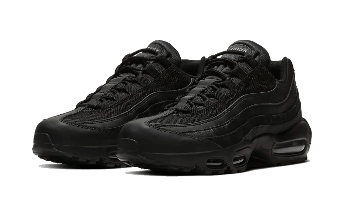 Nike Air Max 95 Essential Triple Black  – sneaker autêntico da CollectKicks