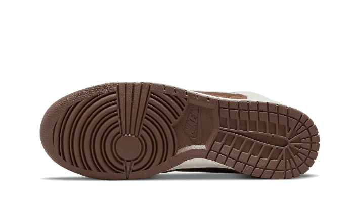 Nike Dunk High Light Chocolate  – sneaker autêntico da CollectKicks