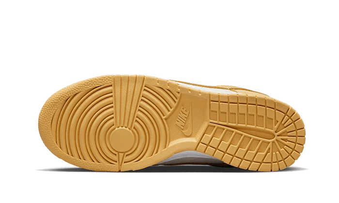 Nike Dunk Low Celestial Gold Suede  – sneaker autêntico da CollectKicks