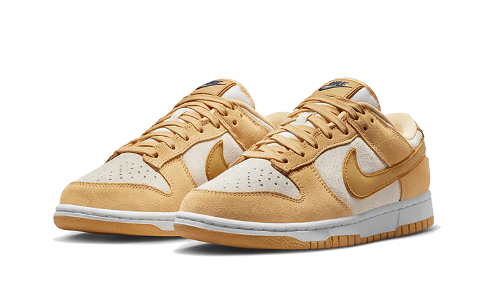 Nike Dunk Low Celestial Gold Suede  – sneaker autêntico da CollectKicks