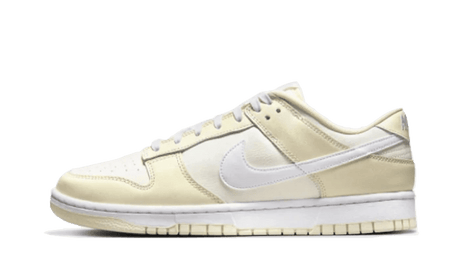 Nike Dunk Low Coconut Milk  – sneaker autêntico da CollectKicks