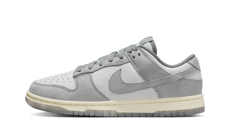 Nike Dunk Low Cool Grey Football Grey  – sneaker autêntico da CollectKicks