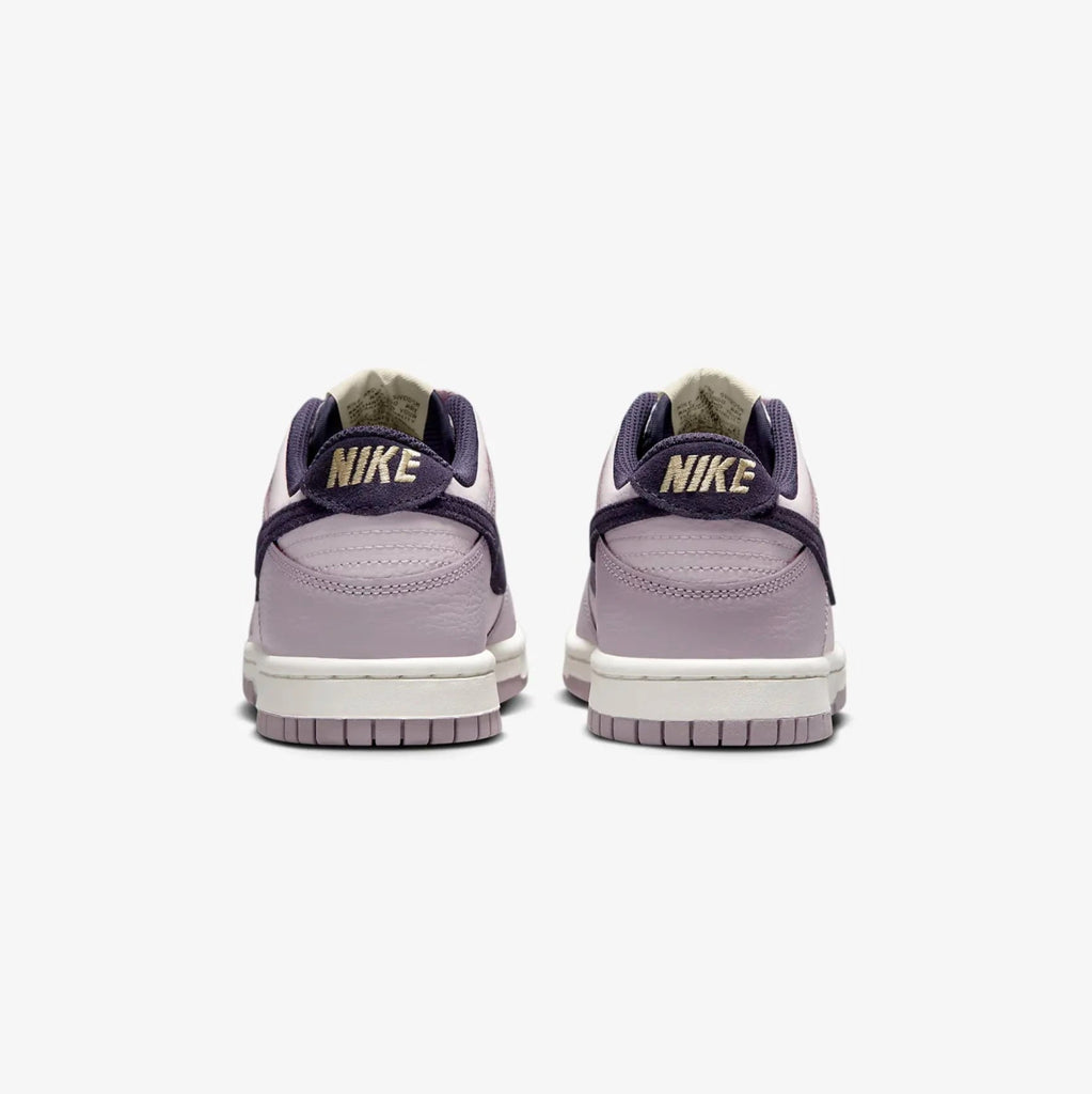 Nike Dunk Low Light Violet Ore  – sneaker autêntico da CollectKicks