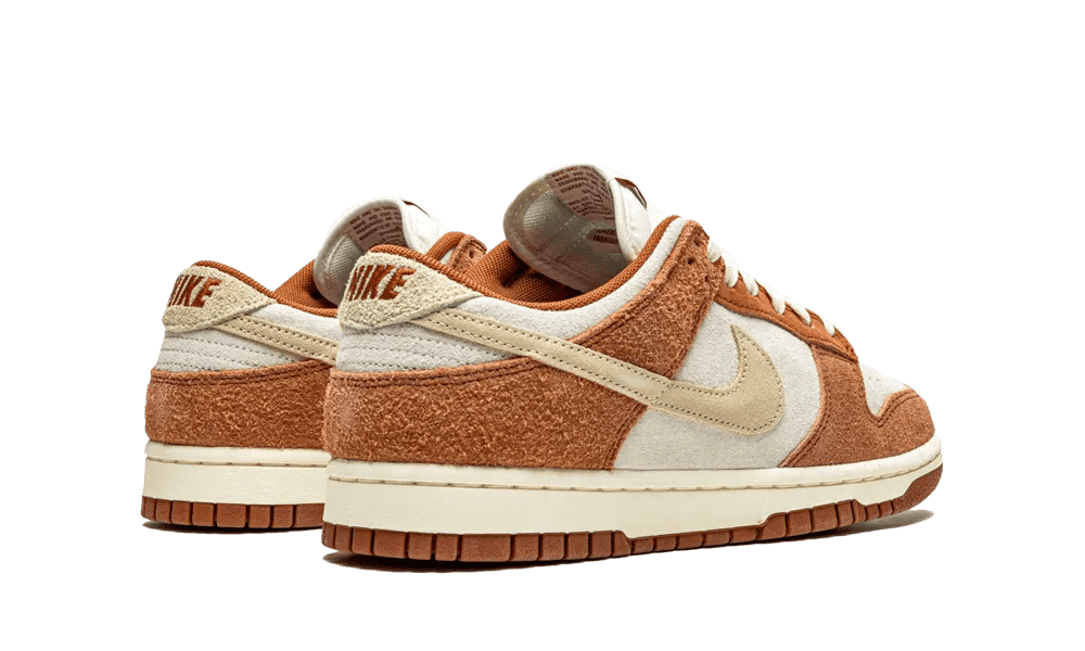 Nike Dunk Low Medium Curry  – sneaker autêntico da CollectKicks