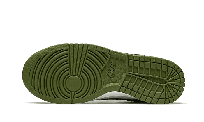 Nike Dunk Low 'Medium Olive'  – sneaker autêntico da CollectKicks