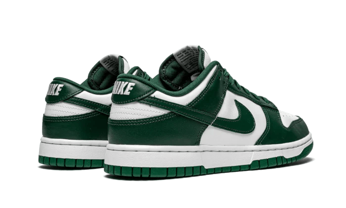 Nike Dunk Low Michigan State  – sneaker autêntico da CollectKicks
