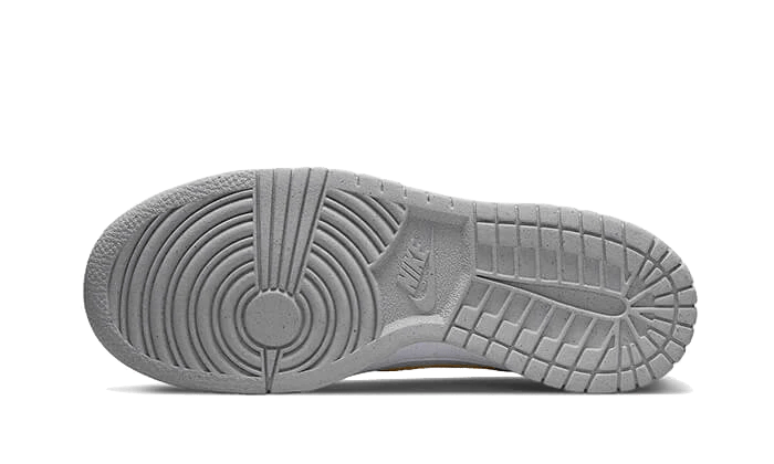 Nike Dunk Low Next Nature Homer Simpson  – sneaker autêntico da CollectKicks