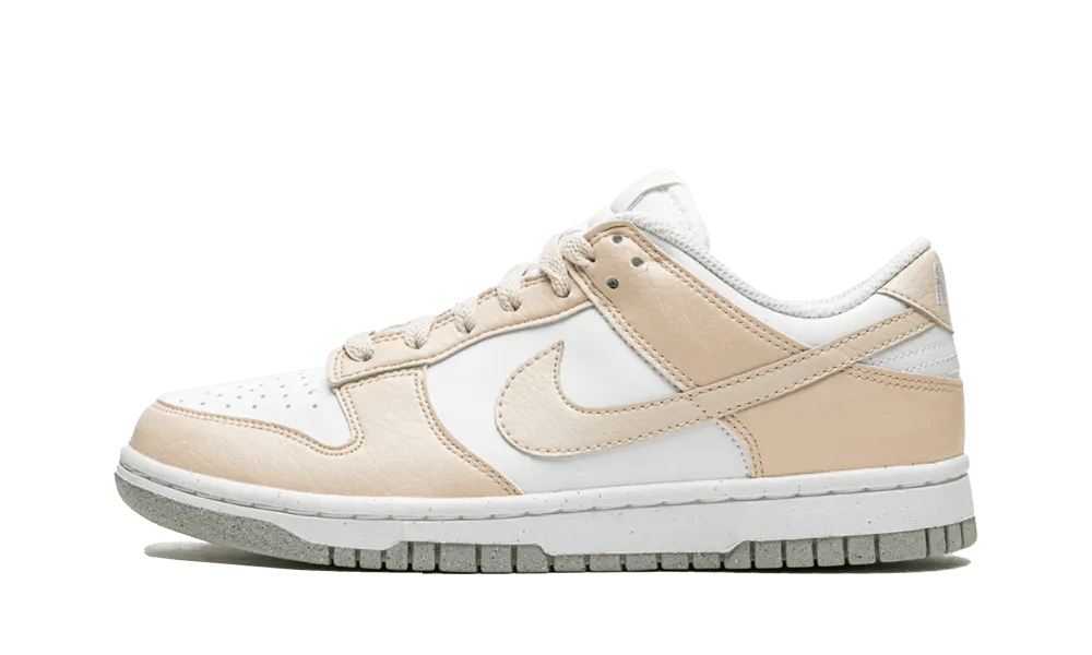Nike Dunk Low Next Nature White Light Orewood Brown  – sneaker autêntico da CollectKicks