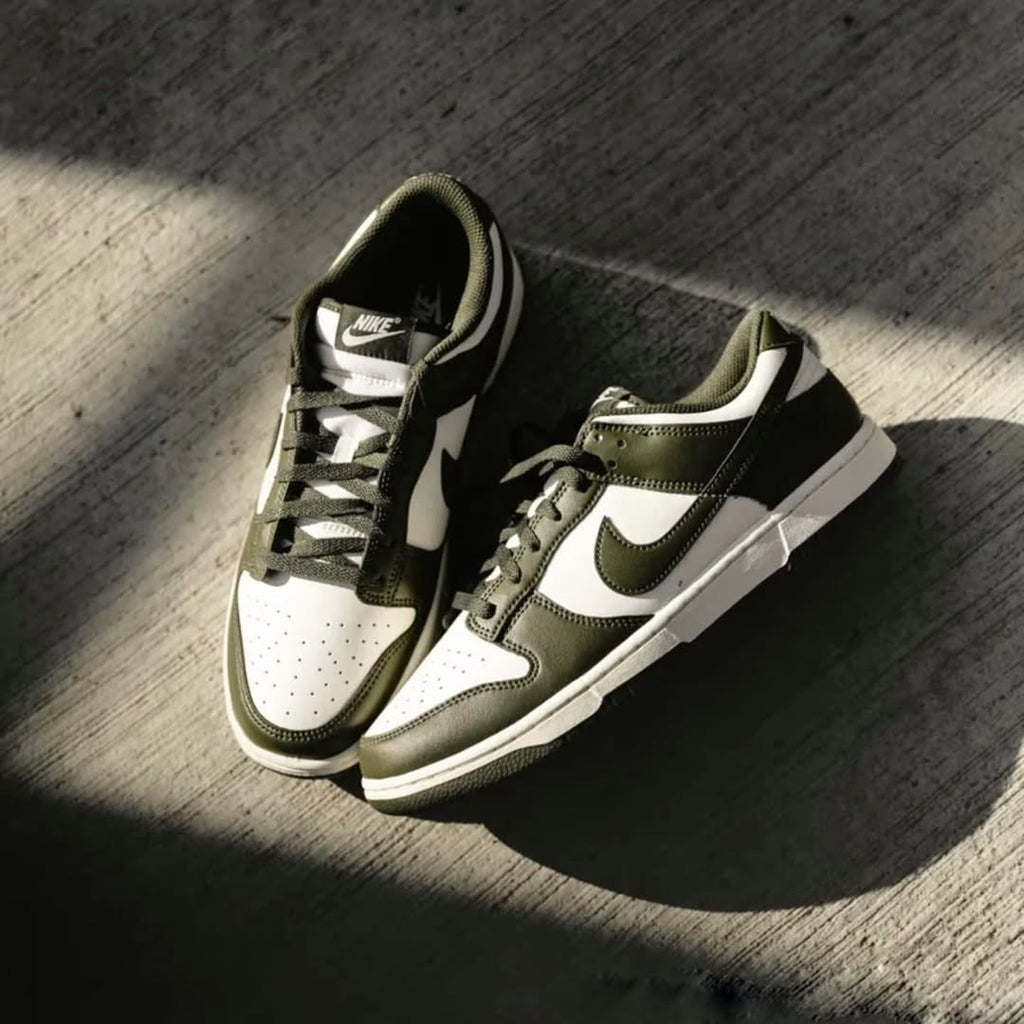 Nike Dunk Low Pale Ivory Cargo Khaki  – sneaker autêntico da CollectKicks