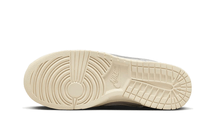 Nike Dunk Low Premium Light Orewood Brown  – sneaker autêntico da CollectKicks