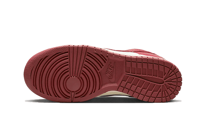 Nike Dunk Low PRM Vintage Team Red  – sneaker autêntico da CollectKicks