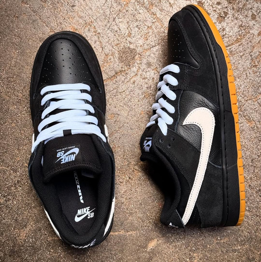 Nike Dunk Low Pro SB Black White Gum  – sneaker autêntico da CollectKicks
