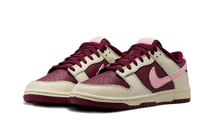 Nike Dunk Low Retro PRM Valentine's Day (2023)  – sneaker autêntico da CollectKicks