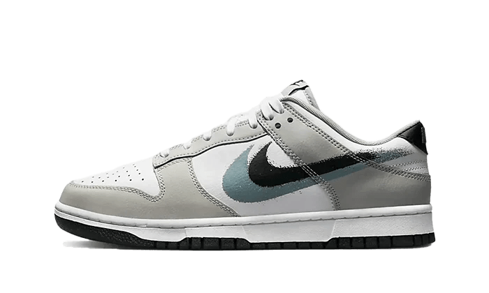 Nike Dunk Low Stencil Swoosh  – sneaker autêntico da CollectKicks