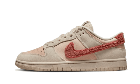 Nike Dunk Low Terry Swoosh  – sneaker autêntico da CollectKicks