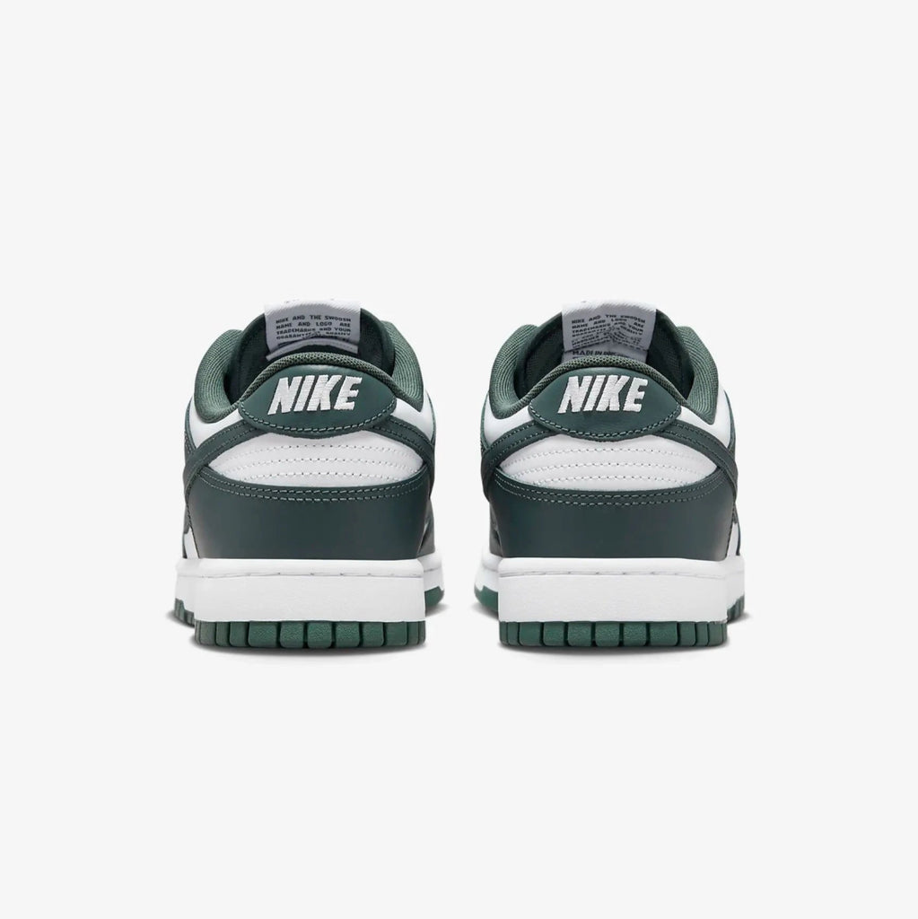 Nike Dunk Low Vintage Green  – sneaker autêntico da CollectKicks