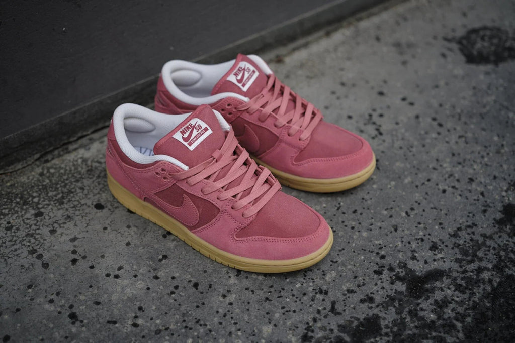 Nike SB Dunk Low Adobe DV5429-600 – sneaker autêntico da CollectKicks