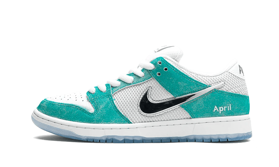 Nike SB Dunk Low April Skateboards  – sneaker autêntico da CollectKicks