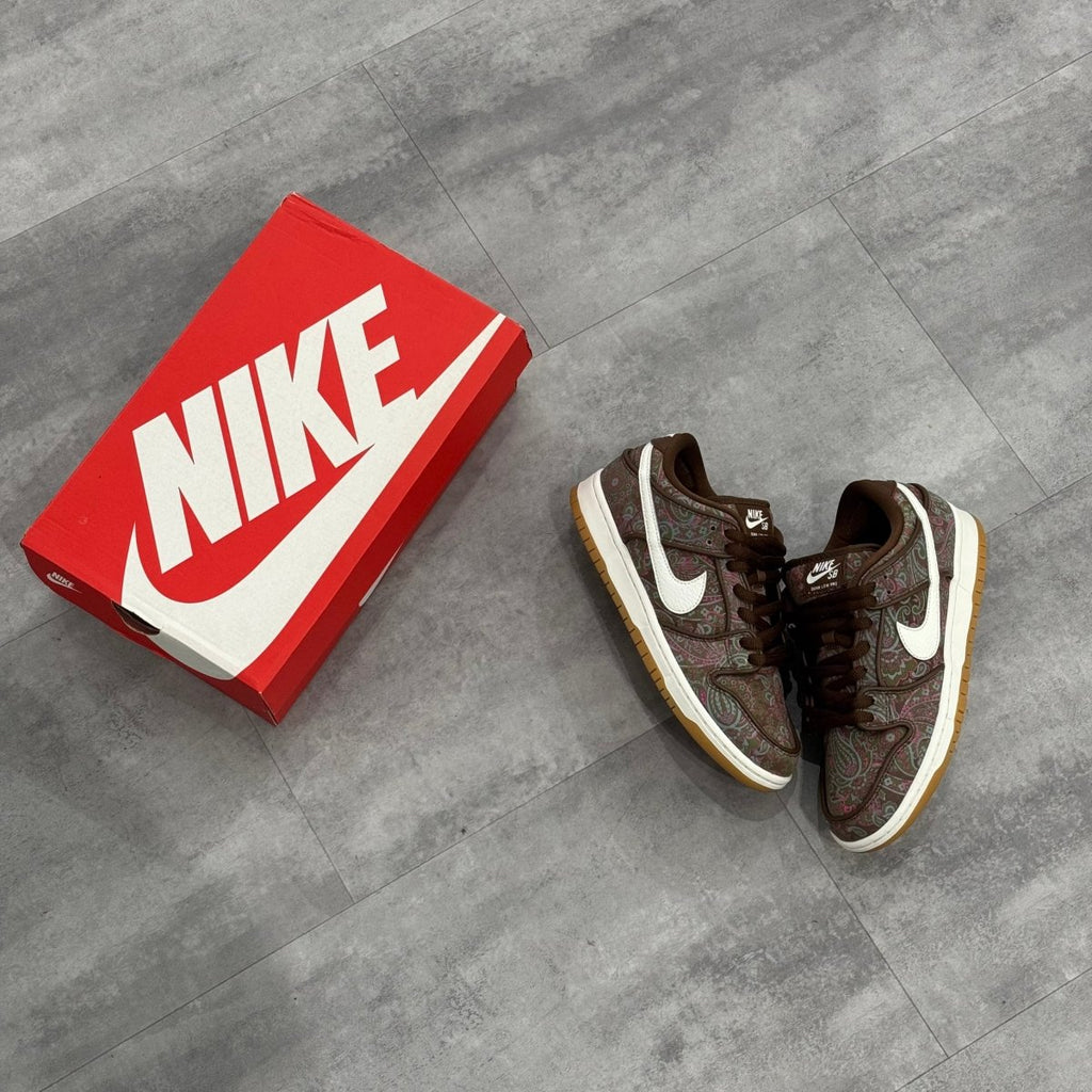 Nike SB Dunk Low Pro Paisley Brown (40) - Usado  – sneaker autêntico da CollectKicks
