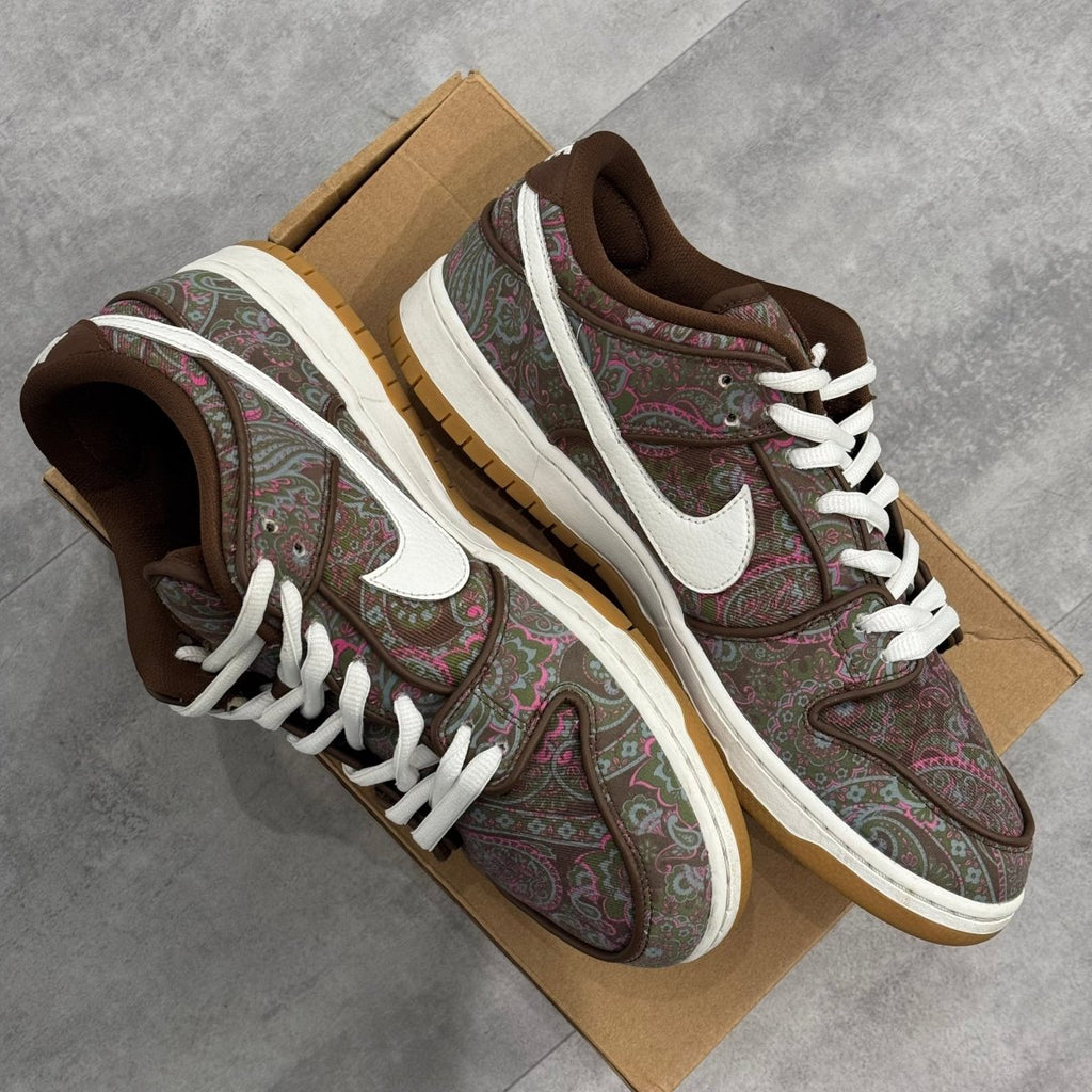Nike SB Dunk Low Pro Paisley Brown (45.5) - Usado  – sneaker autêntico da CollectKicks