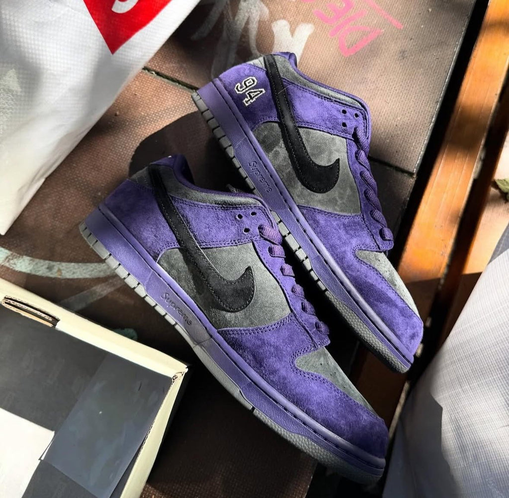 Nike SB Dunk Low Supreme 94 Ink HQ8487-500 – sneaker autêntico da CollectKicks