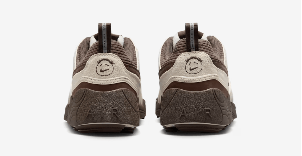 Nike Zoom Field Jaxx Travis Scott Leche Blue  – sneaker autêntico da CollectKicks