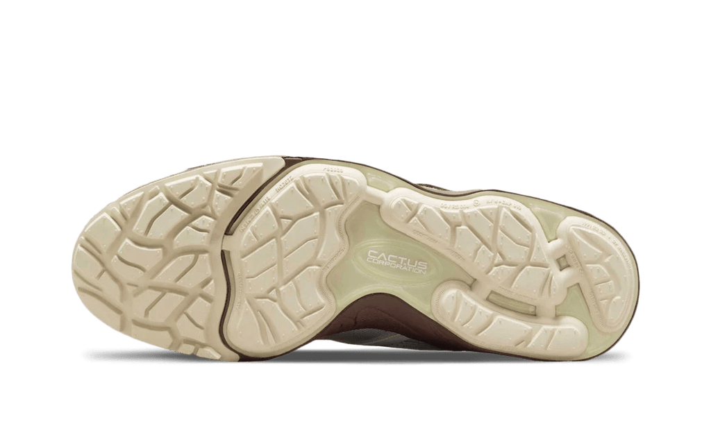 Nike Zoom Field Jaxx Travis Scott Light Chocolate  – sneaker autêntico da CollectKicks