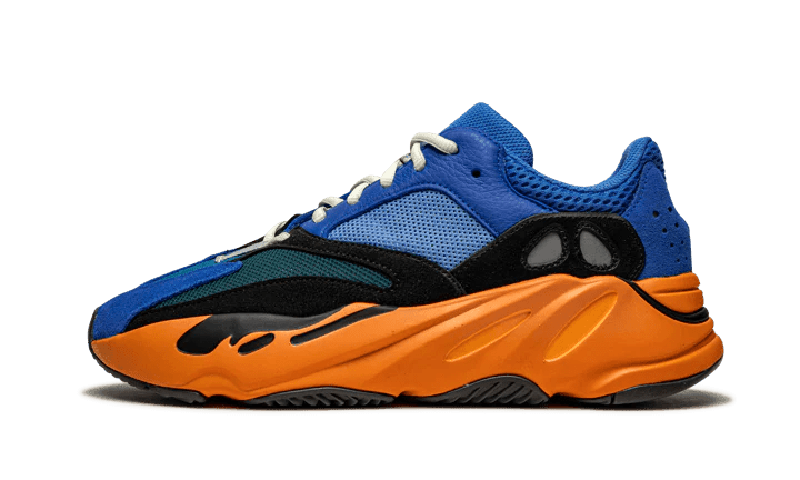 Yeezy Boost 700 Bright Blue  – sneaker autêntico da CollectKicks