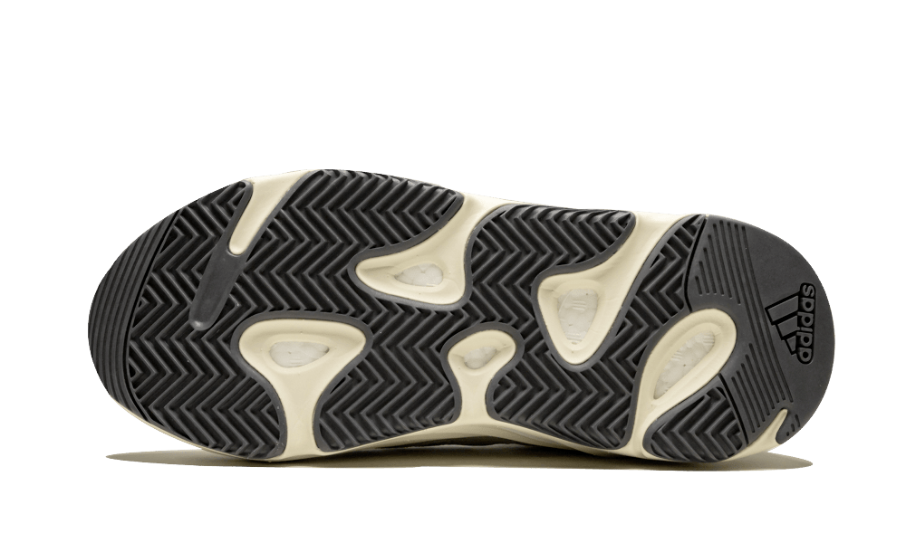 Yeezy Boost 700 V1 Analog  – sneaker autêntico da CollectKicks