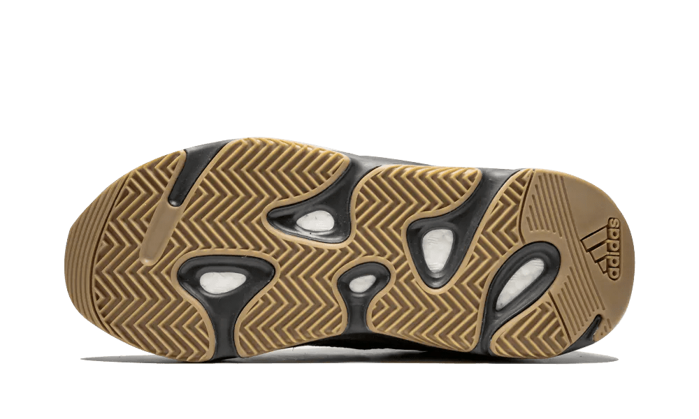 Yeezy Boost 700 V1 Utility Black  – sneaker autêntico da CollectKicks